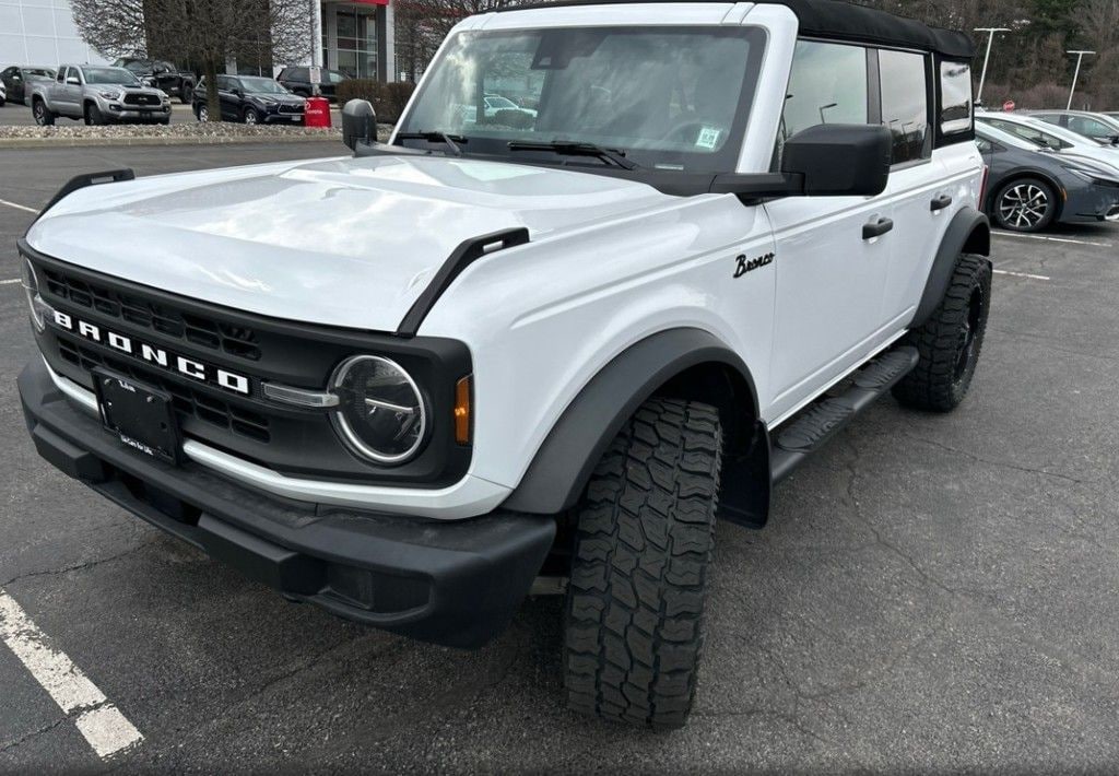 Used 2023 Ford Bronco Base SUV