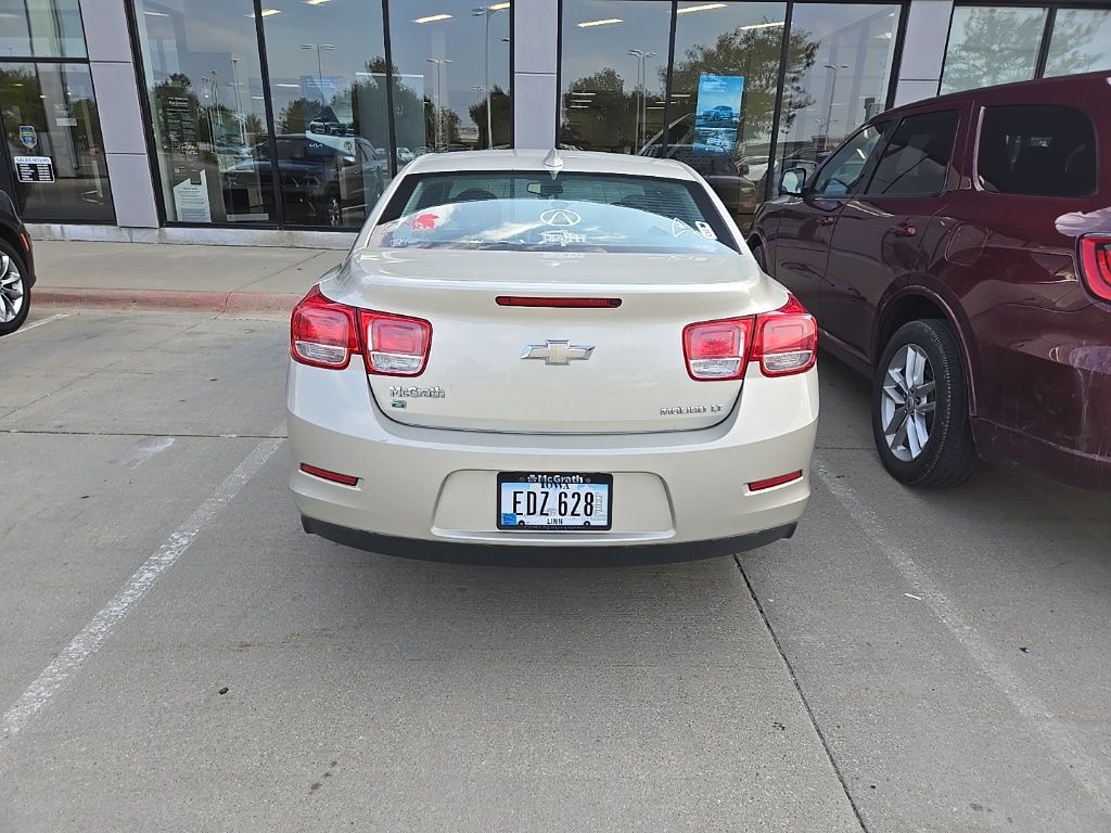 2015 Chevrolet Malibu 1LT photo 4