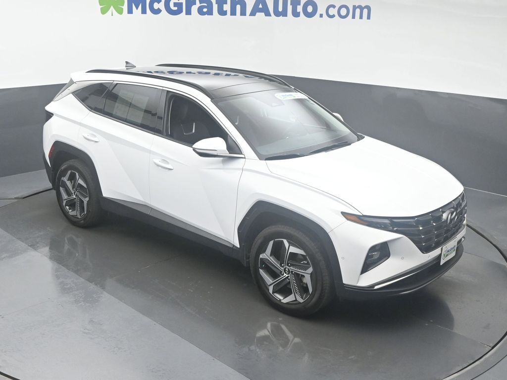 Used 2024 Hyundai Tucson Limited with VIN 5NMJECDE3RH393695 for sale in Hiawatha, IA