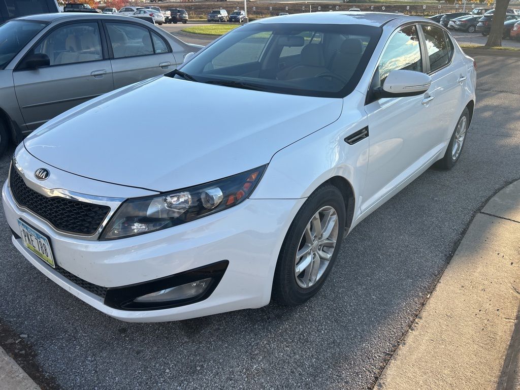 Used 2013 Kia Optima LX with VIN KNAGM4A74D5361176 for sale in Hiawatha, IA