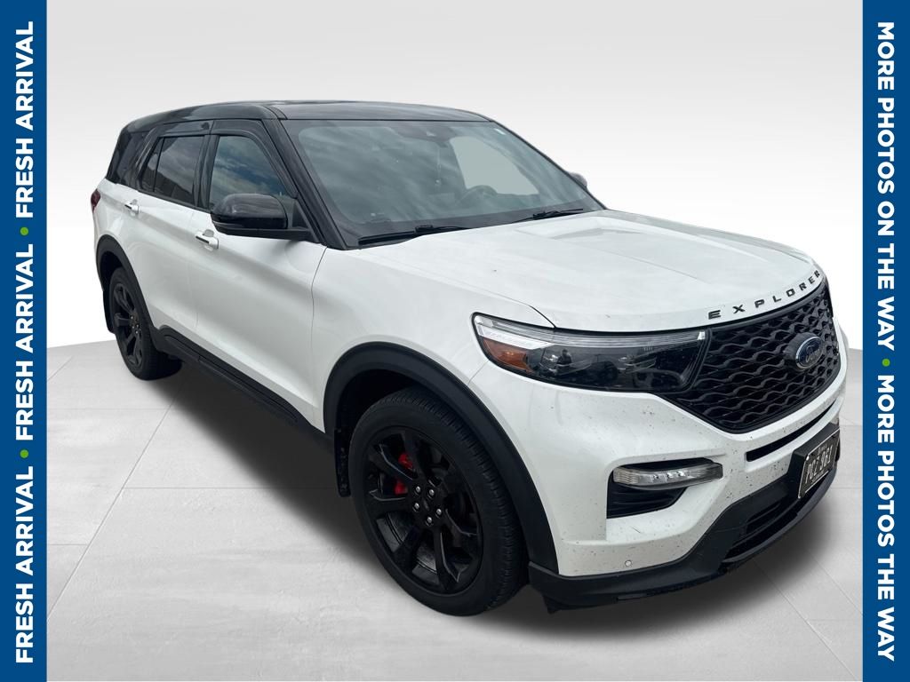 2022 Ford Explorer ST 4WD's photo