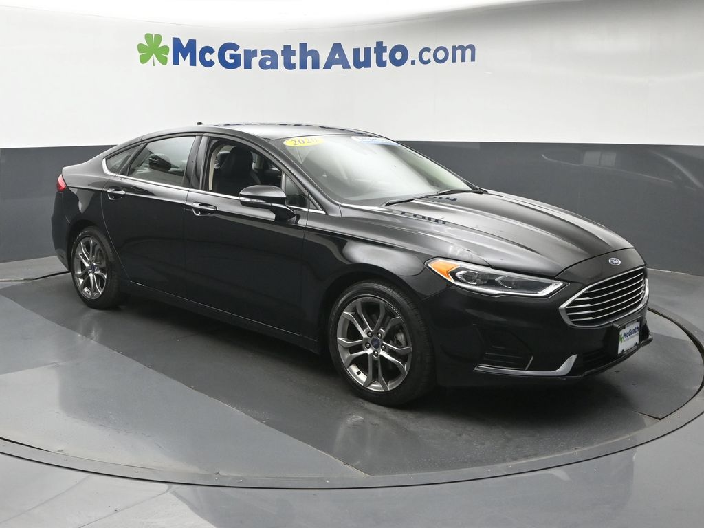 Used 2020 Ford Fusion SEL with VIN 3FA6P0CDXLR147165 for sale in Hiawatha, IA