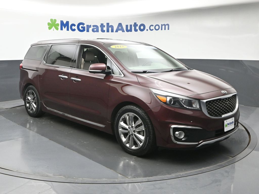 Used 2018 Kia Sedona SX Limited with VIN KNDME5C12J6377254 for sale in Hiawatha, IA
