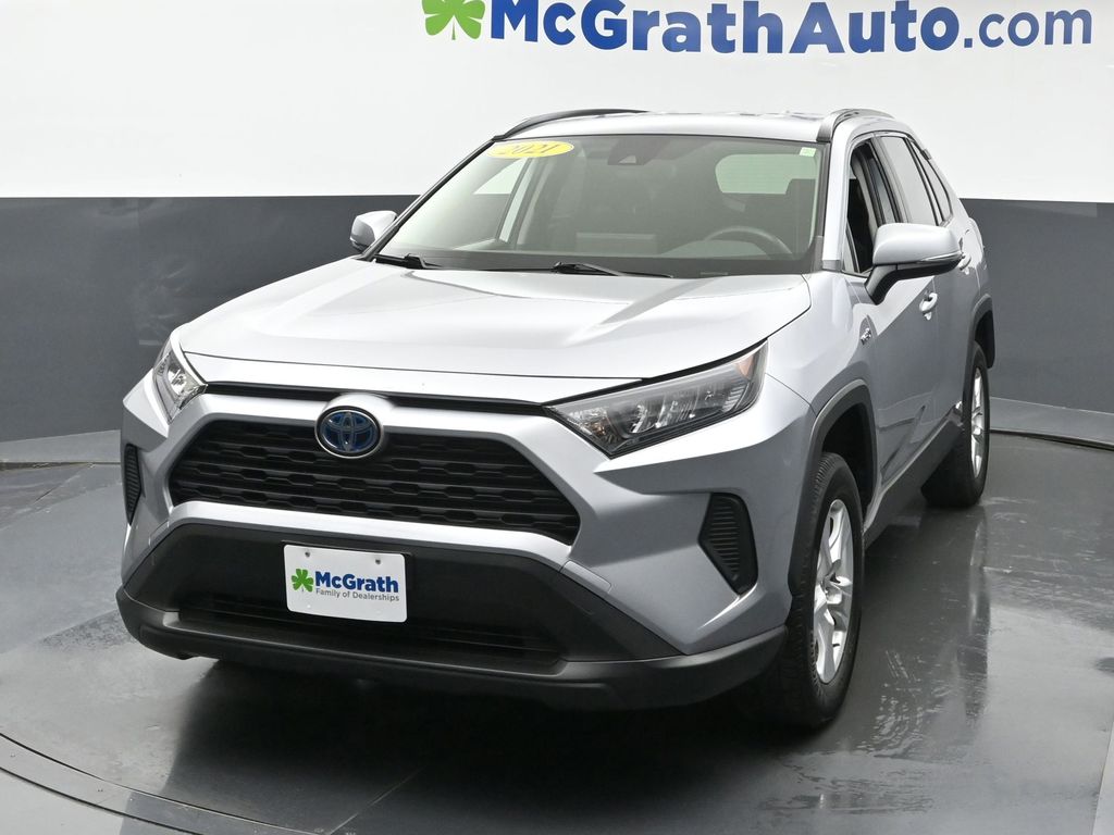 2021 Toyota RAV4 Hybrid LE photo 4