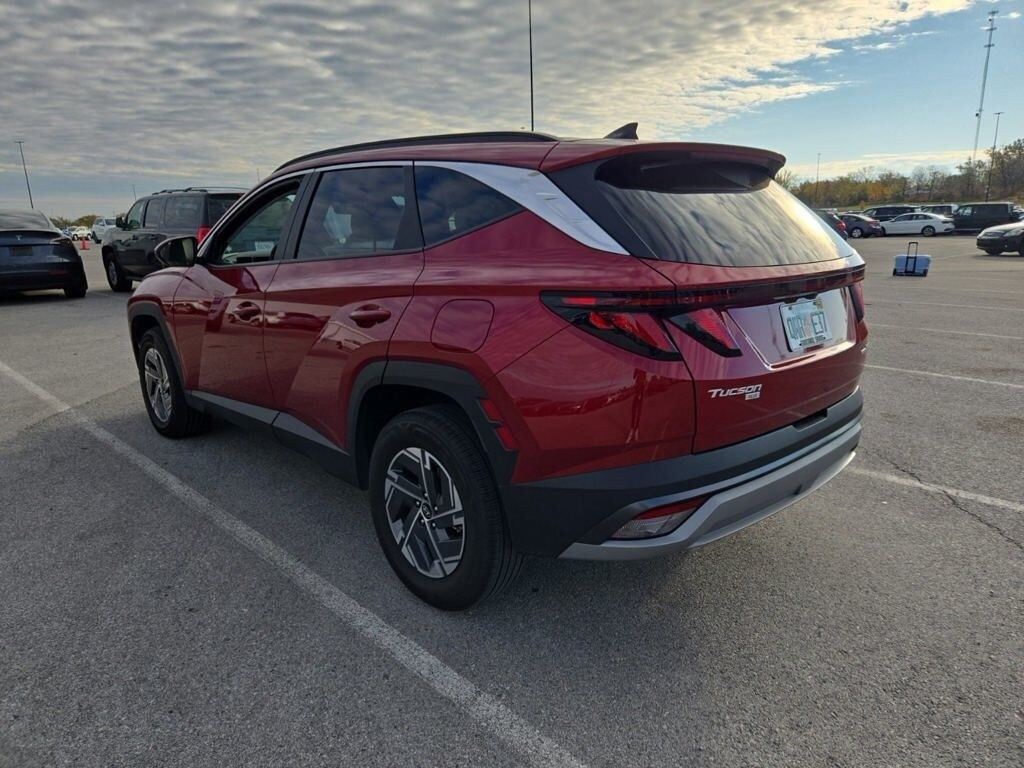Used 2025 Hyundai Tucson Hybrid Blue SUV