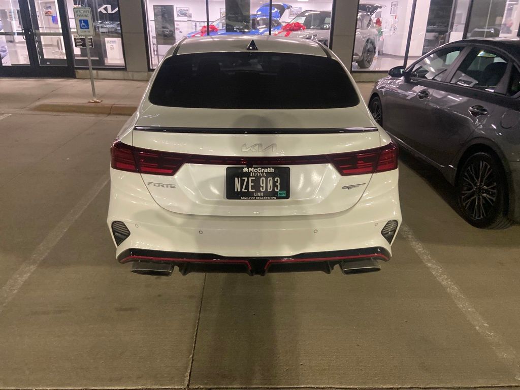 2024 Kia Forte GT photo 4