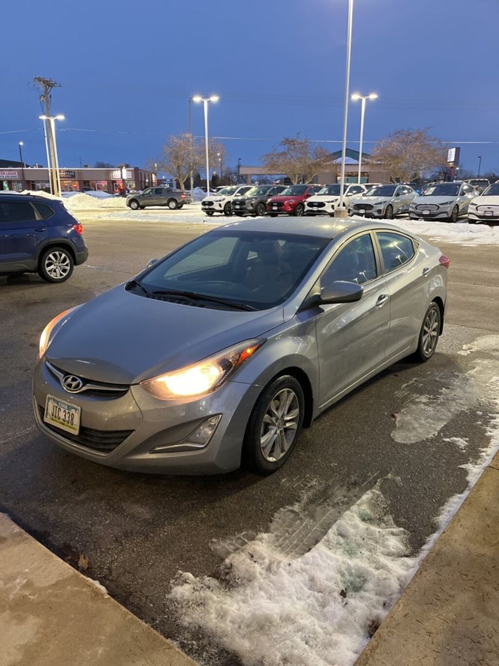 Used 2015 Hyundai Elantra SE Sedan