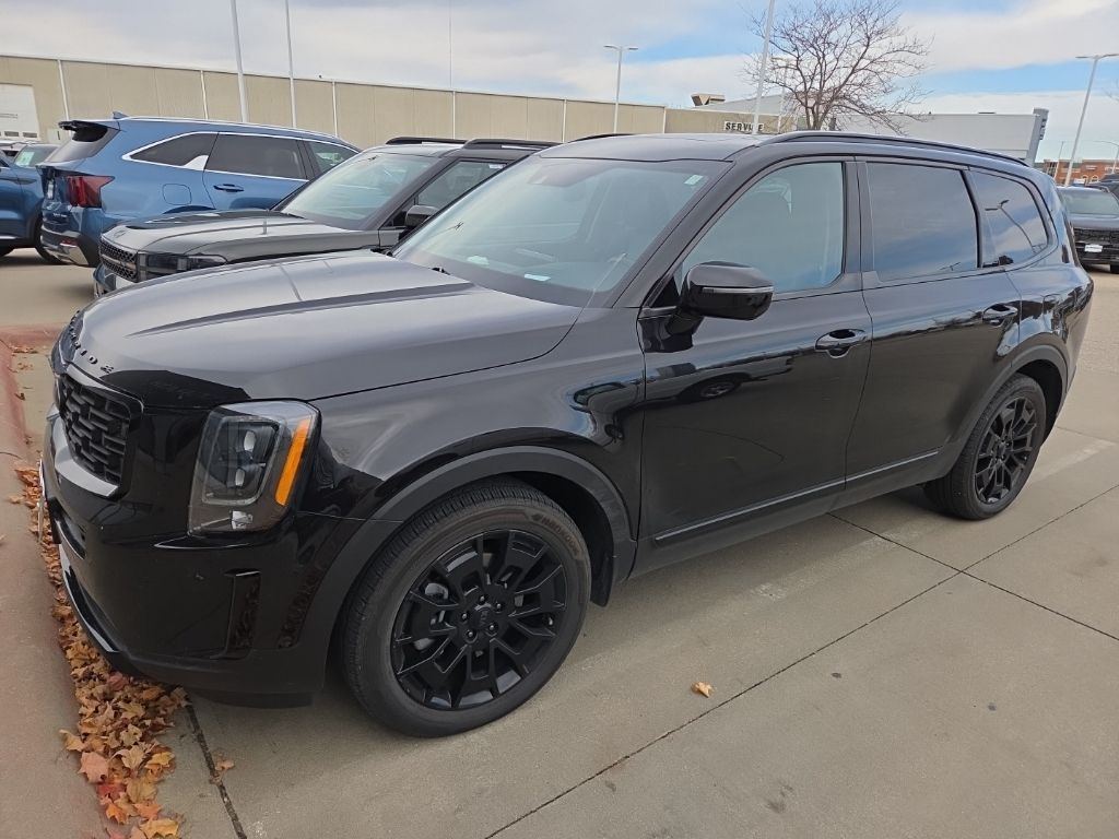 2021 Kia Telluride SX photo 2