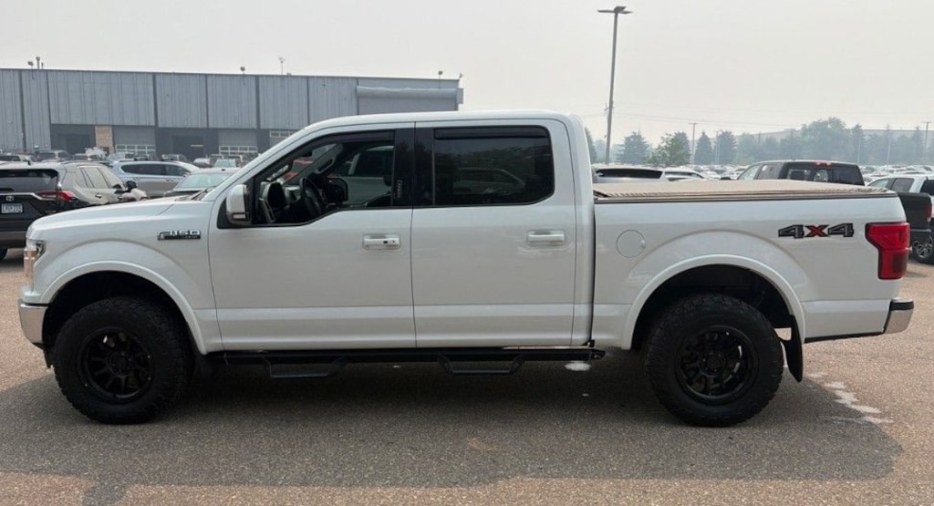 Used 2020 Ford F-150 Lariat Truck