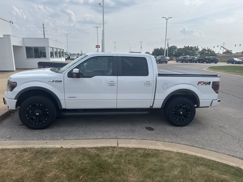 2014 Ford F-150 FX4 photo 2