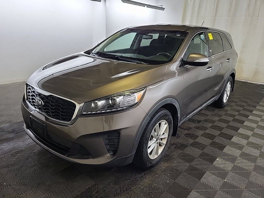 2019 Kia Sorento LX photo 4