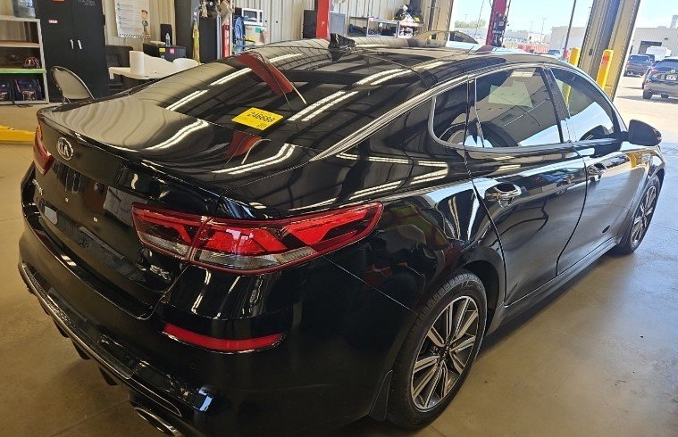 Used 2019 Kia Optima EX with VIN 5XXGU4L16KG316261 for sale in Hiawatha, IA