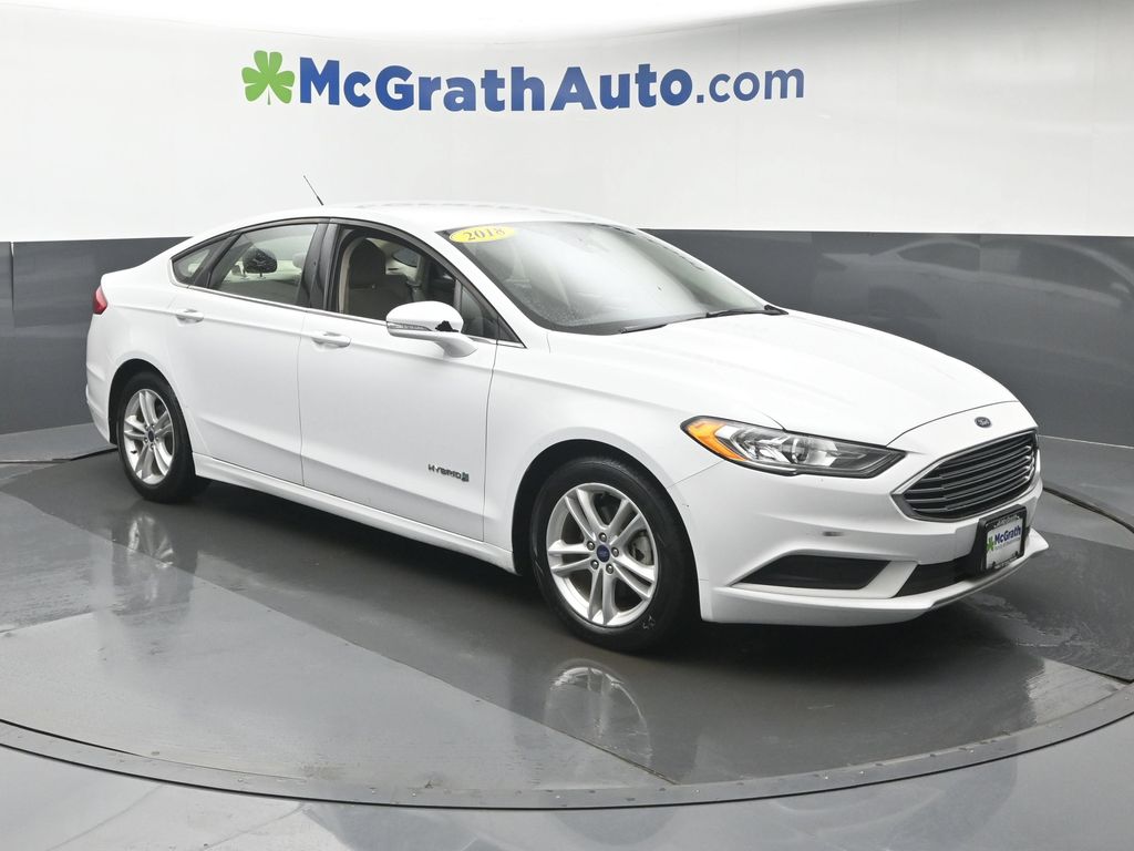 Used 2018 Ford Fusion Hybrid SE with VIN 3FA6P0LU4JR261255 for sale in Hiawatha, IA