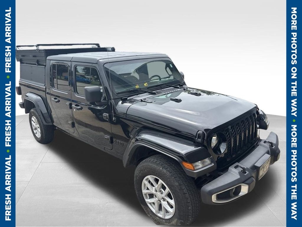 Used 2023 Jeep Gladiator Sport S Truck
