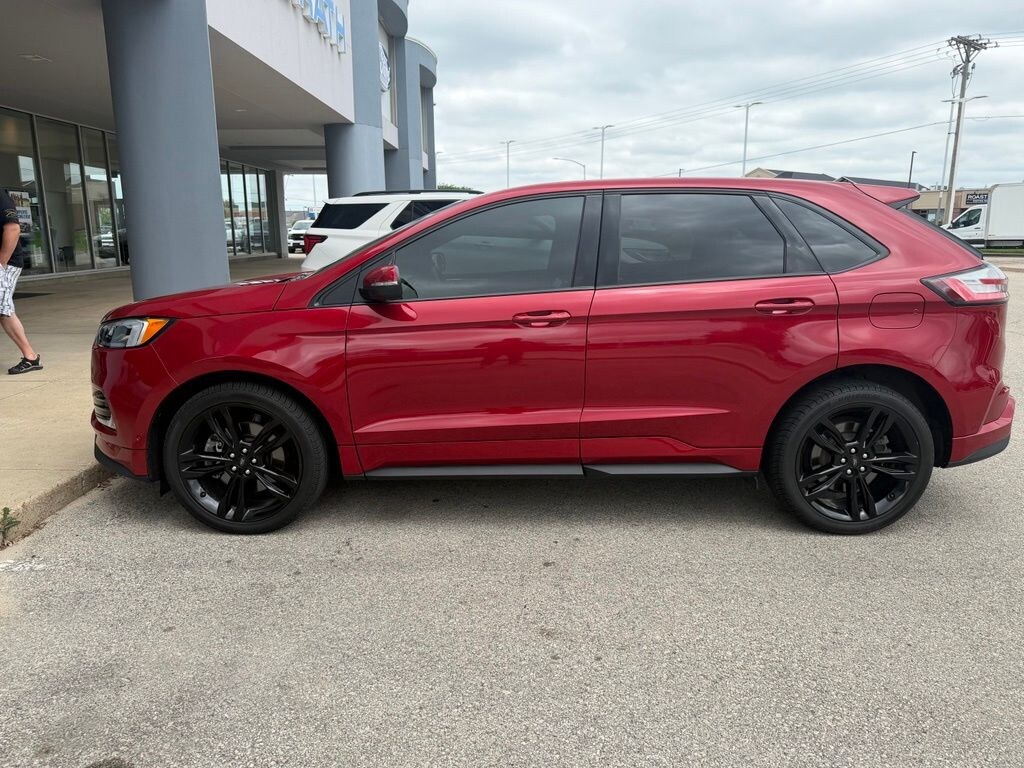Used 2020 Ford Edge ST SUV