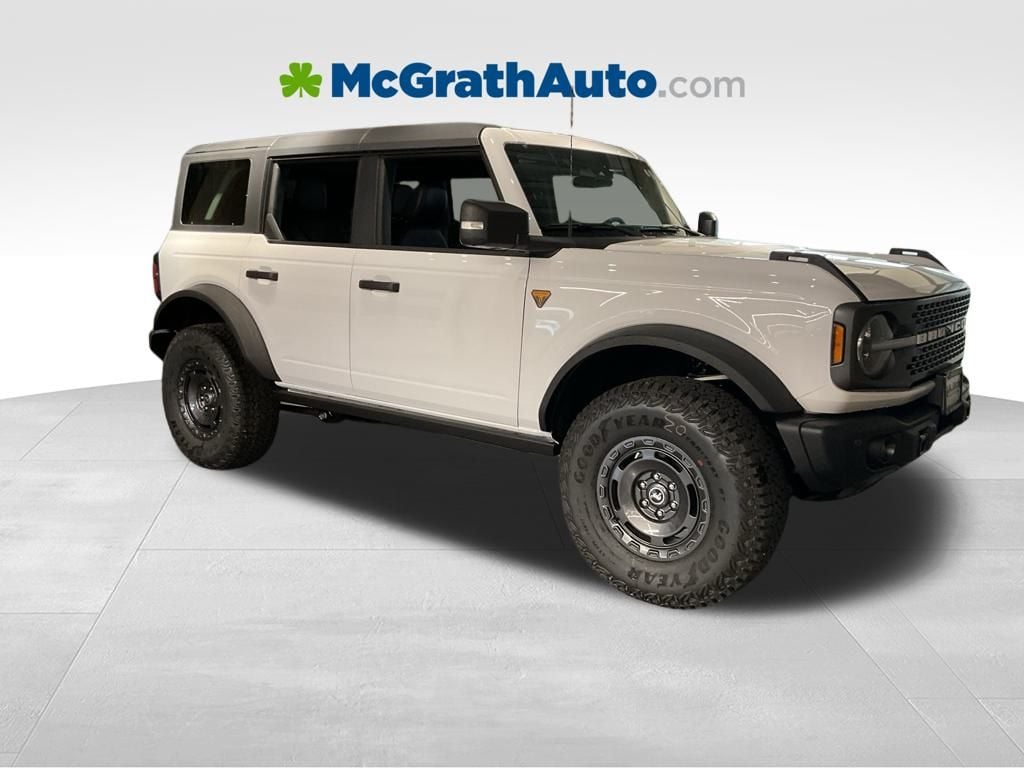 2025 Ford Bronco SUV 