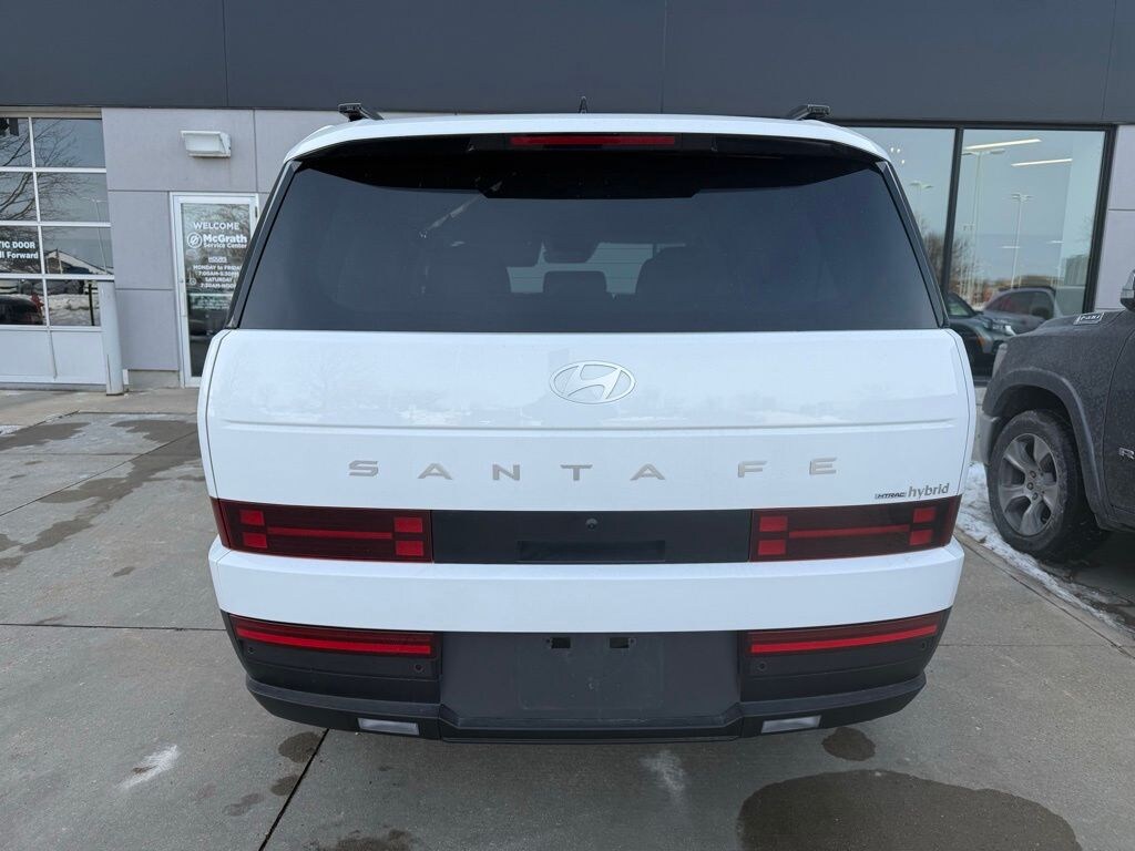 Used 2025 Hyundai Santa Fe Hybrid SEL SUV