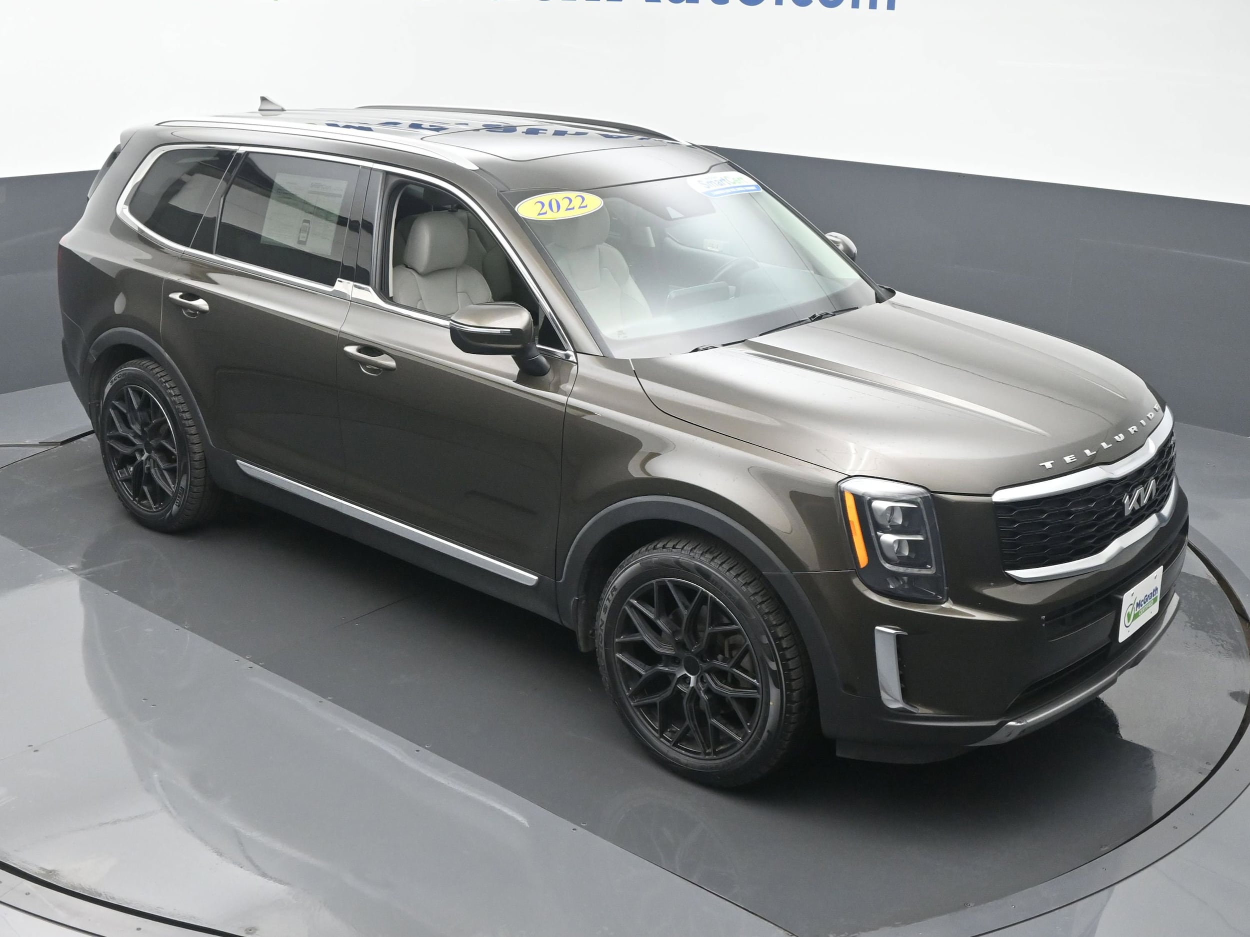 Used 2022 Kia Telluride EX with VIN 5XYP3DHC4NG222280 for sale in Hiawatha, IA