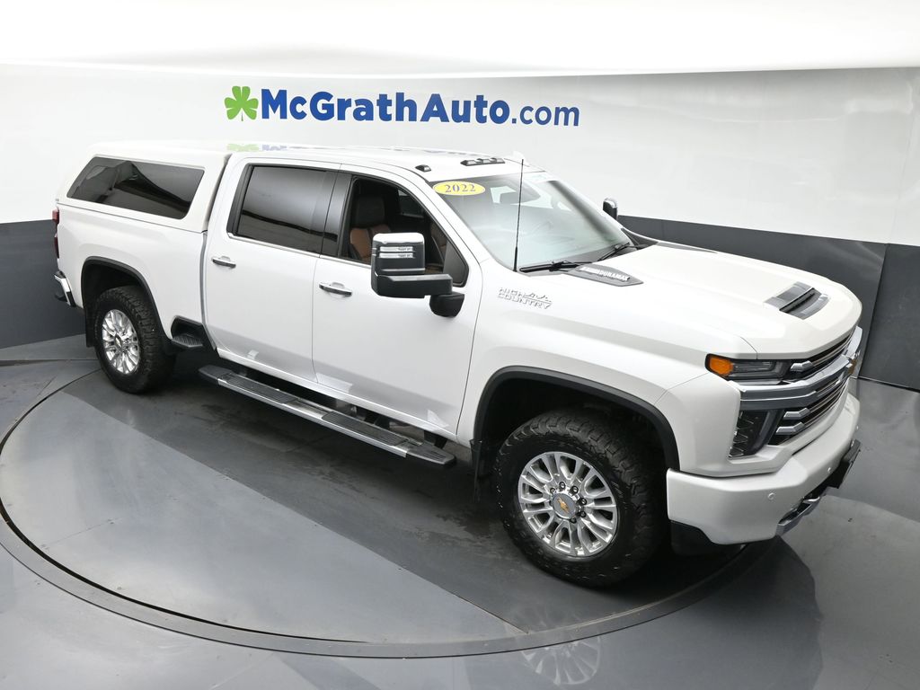 2022 Chevrolet Silverado 3500HD High Country photo 2