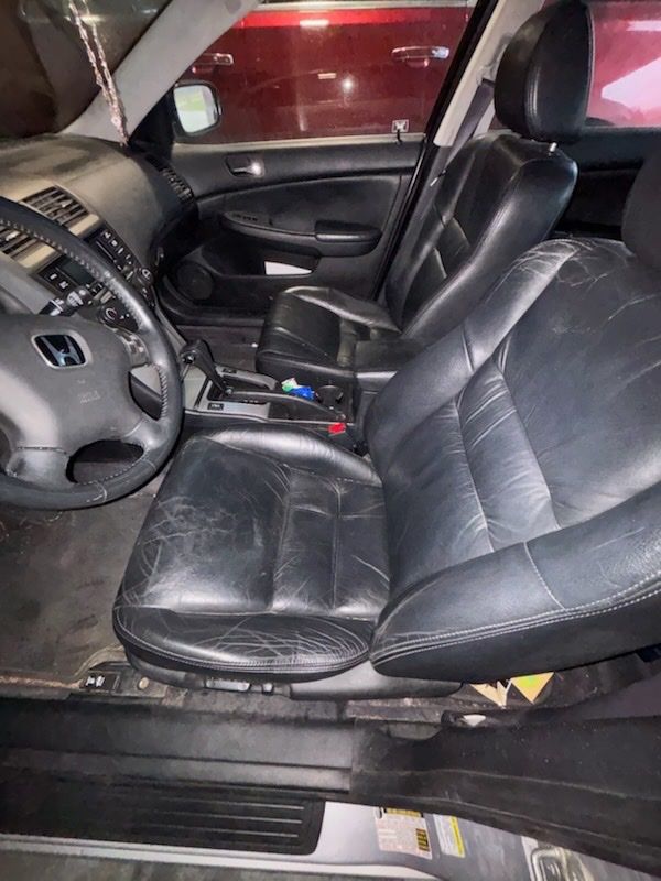 2004 Honda Accord EX-L photo 3