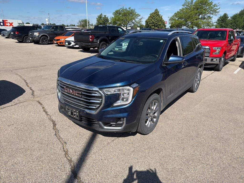 Used 2022 GMC Terrain SLT SUV