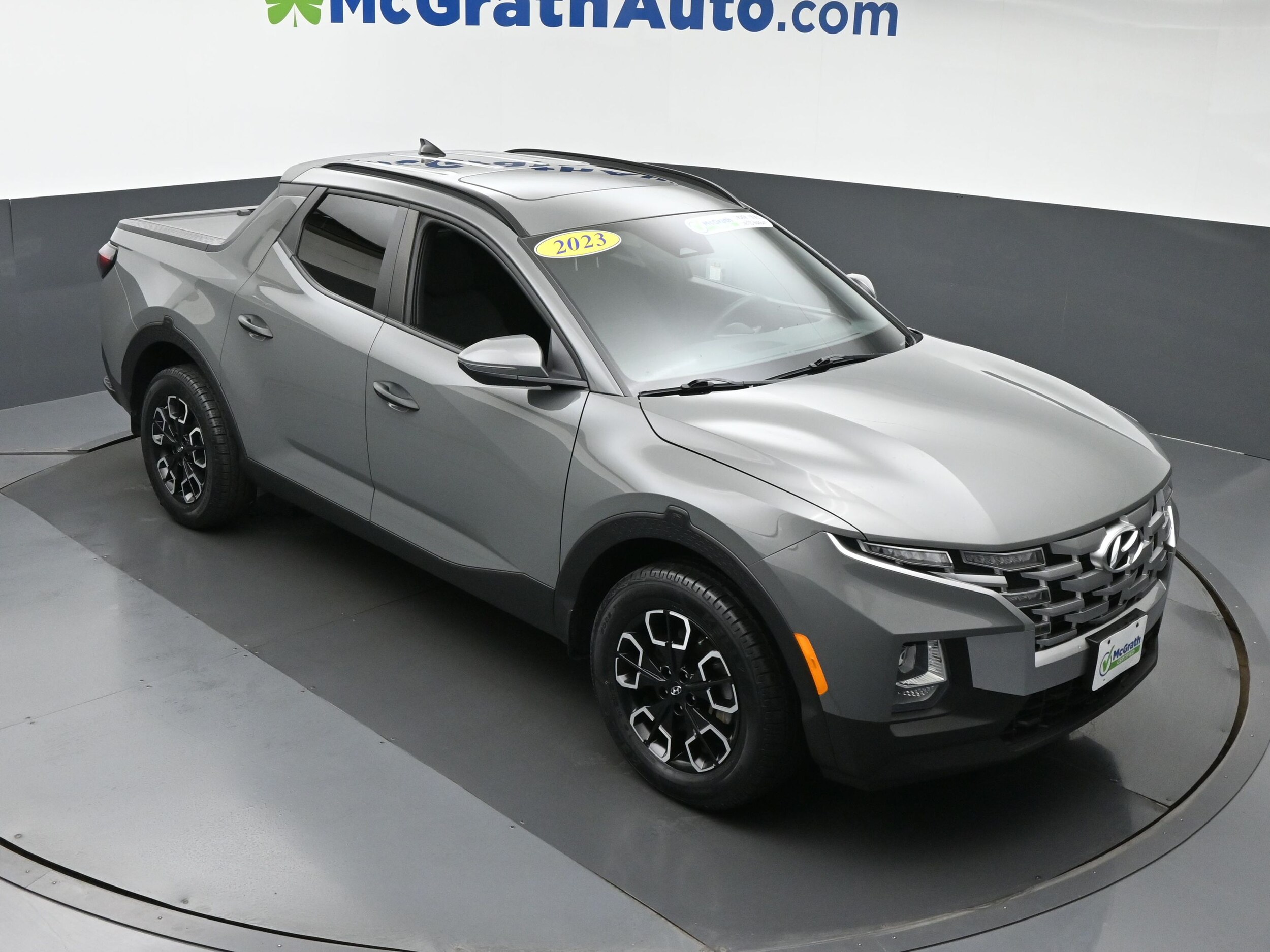 2023 Hyundai Santa Cruz SEL photo 2