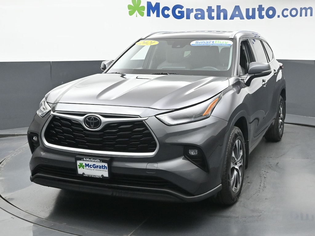 Used 2021 Toyota Highlander XLE SUV