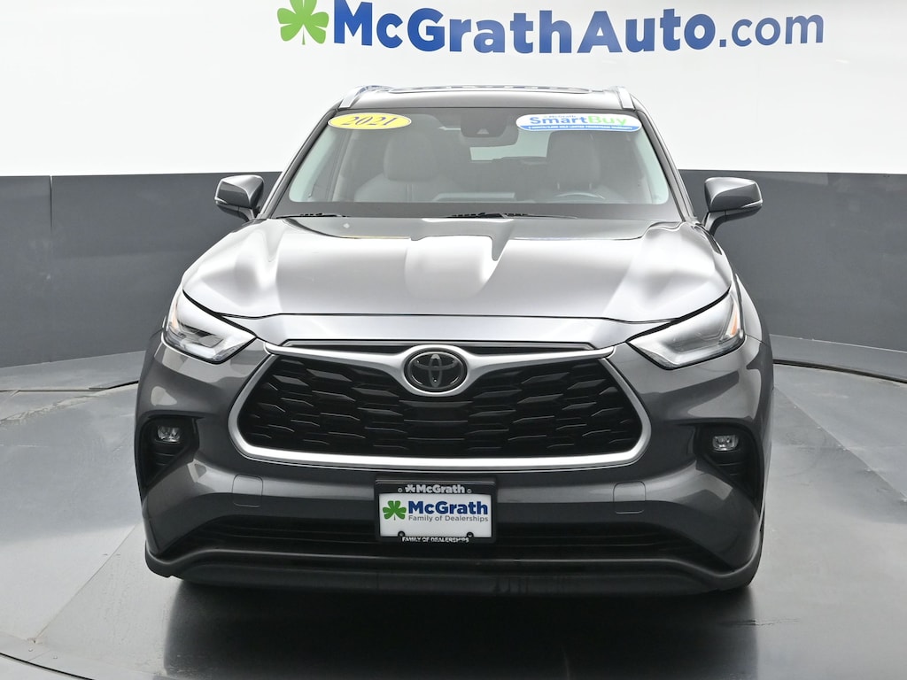 Used 2021 Toyota Highlander XLE SUV