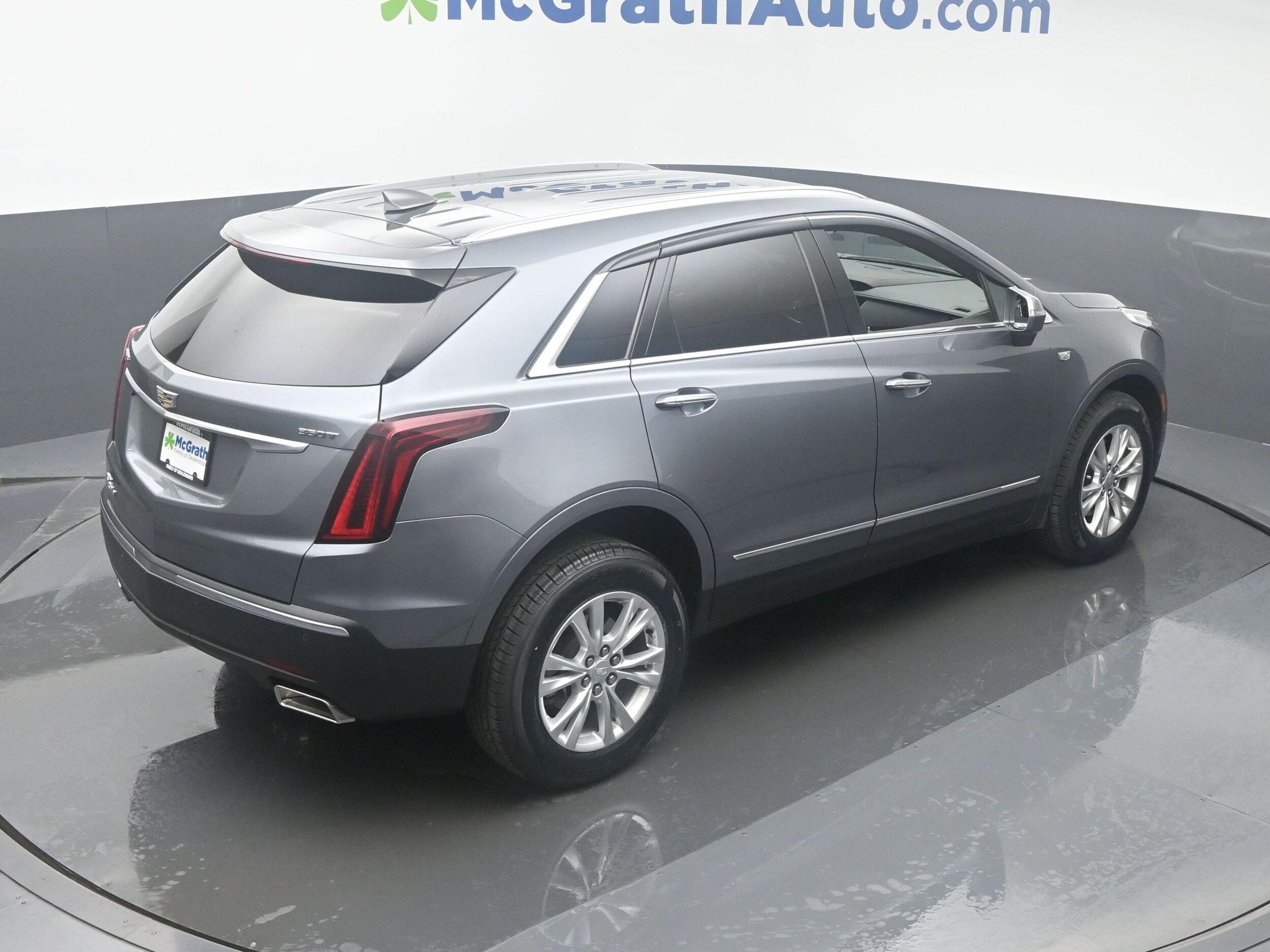 2020 Cadillac XT5 Luxury photo 2