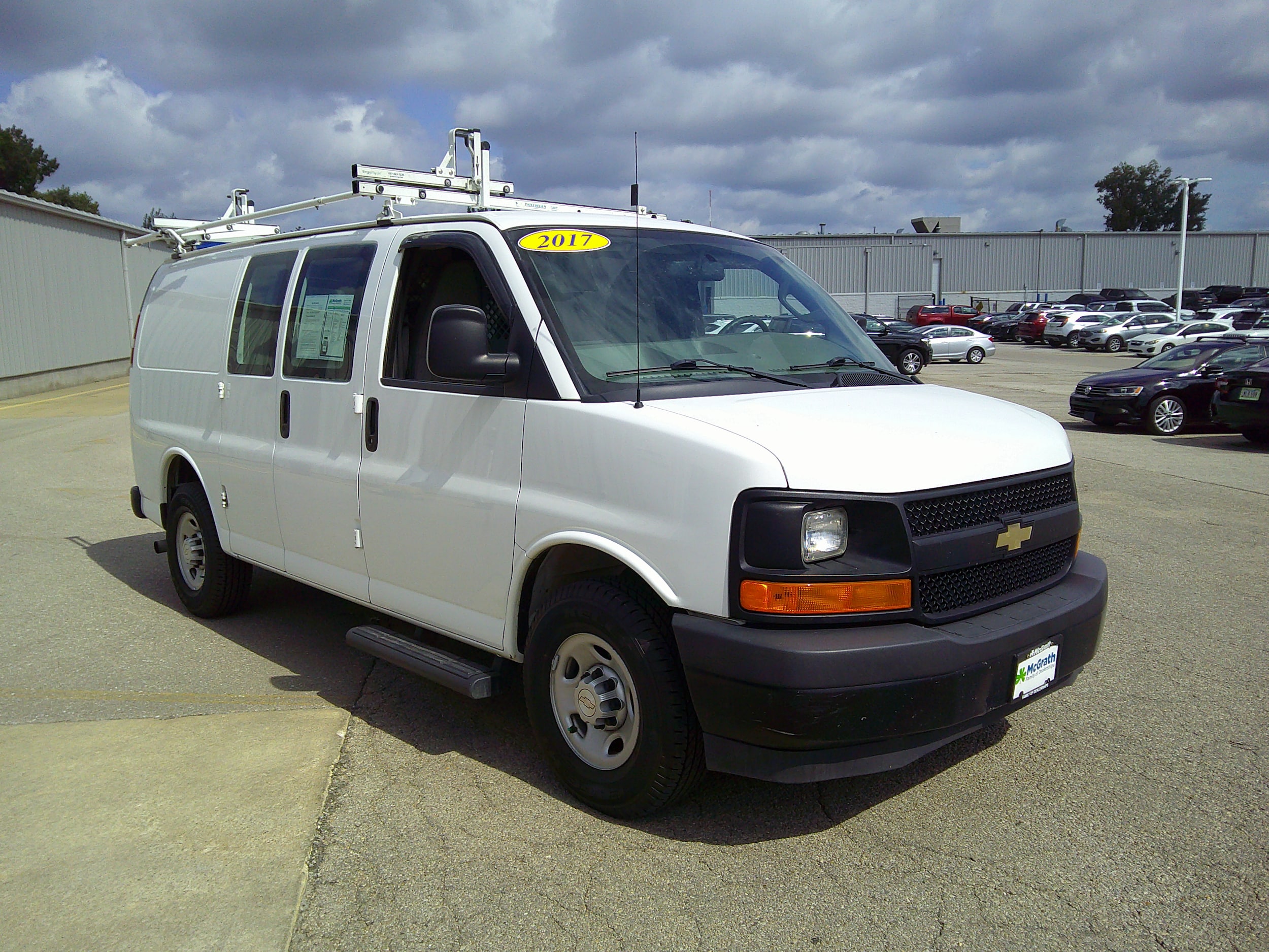 2017 Chevrolet Express 2500 Cargo Van 