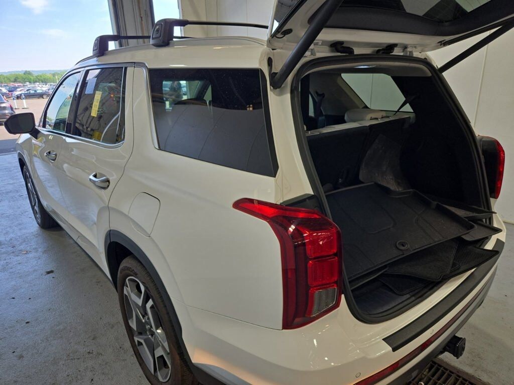 Used 2024 Hyundai Palisade Limited SUV