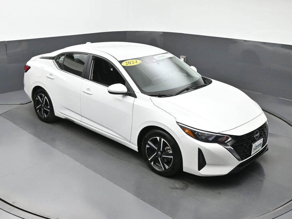 Used 2024 Nissan Sentra SV Sedan