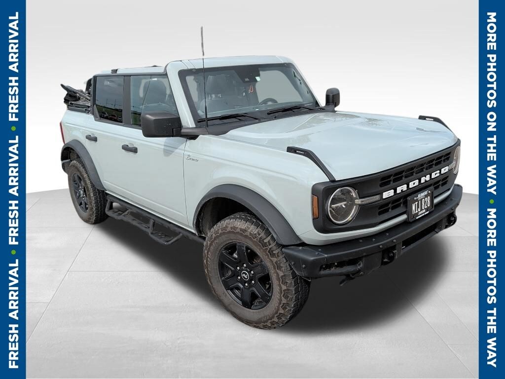 Used 2022 Ford Bronco Black Diamond SUV