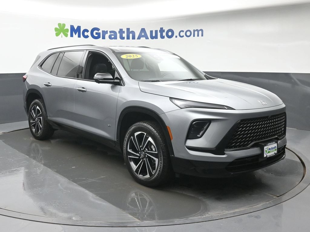 Used 2025 Buick Enclave Sport Touring SUV