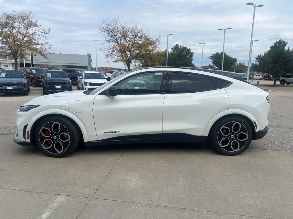 2023 Ford Mustang Mach-E GT photo 3