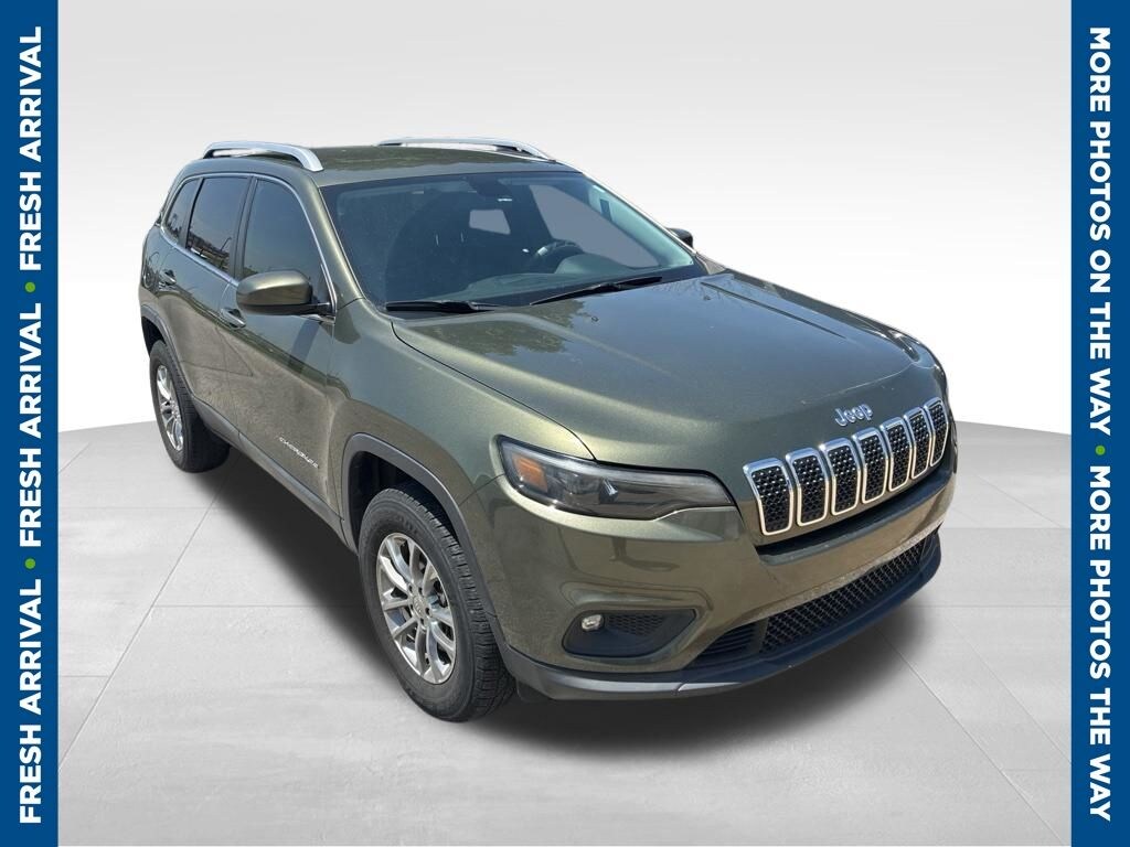 Used 2019 Jeep Cherokee Latitude Plus SUV