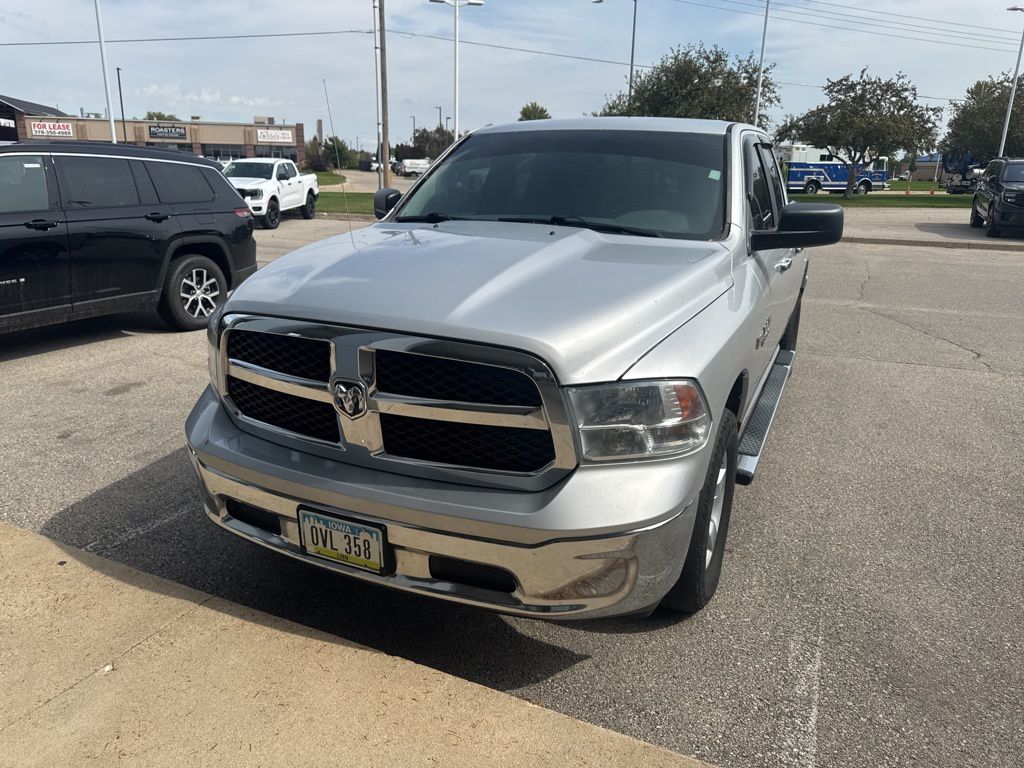 2018 Ram 1500 SLT photo 2