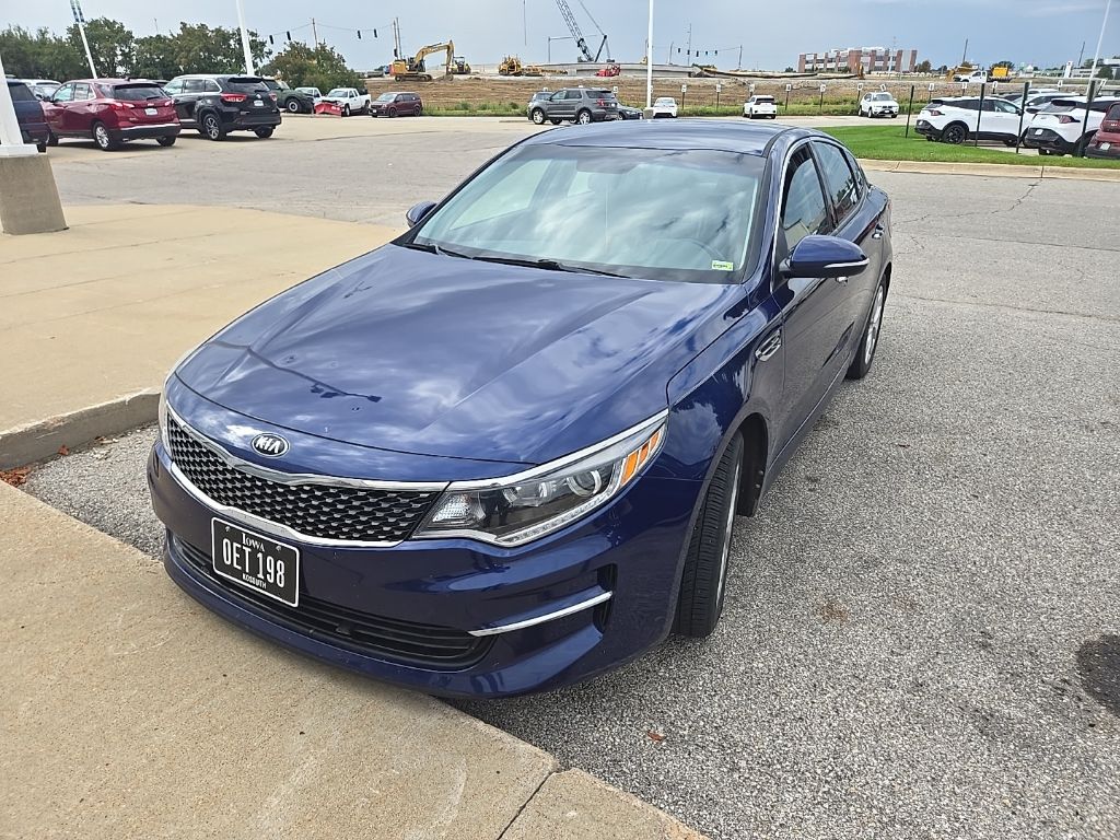 2018 Kia Optima EX photo 2