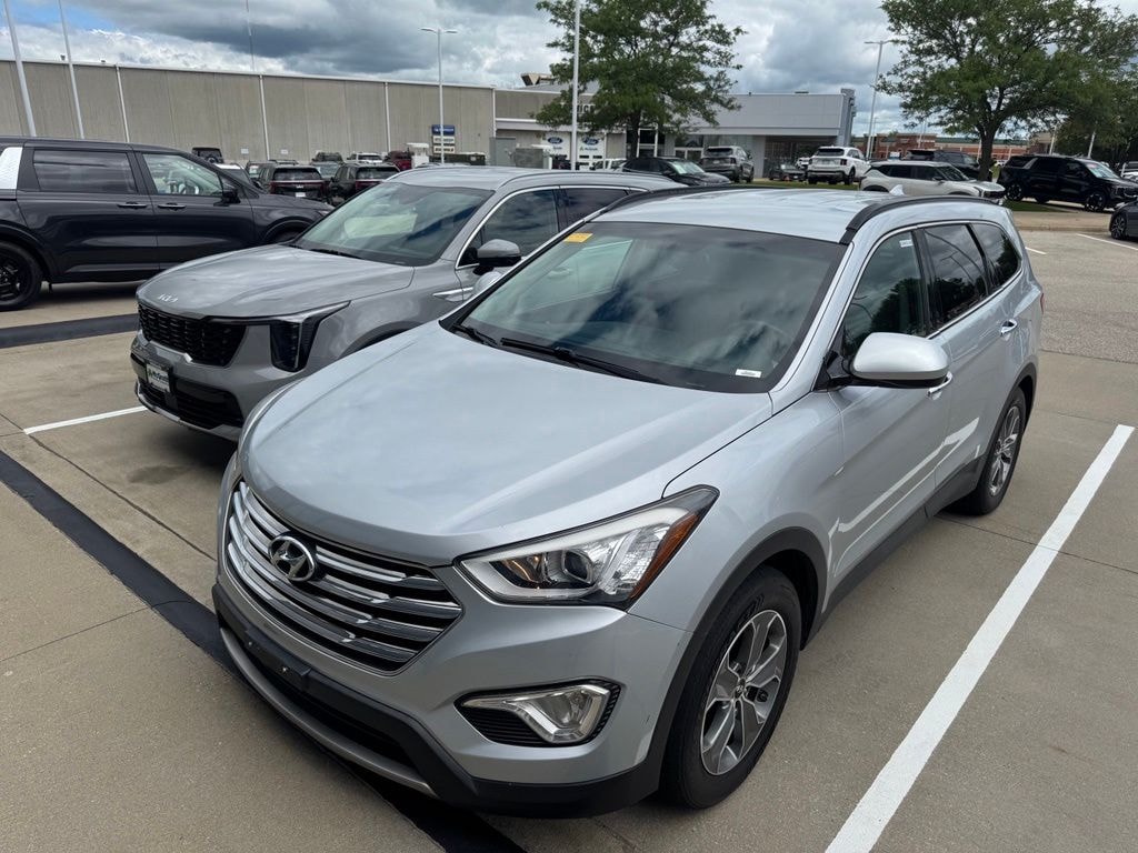 Used 2016 Hyundai Santa Fe SE SUV