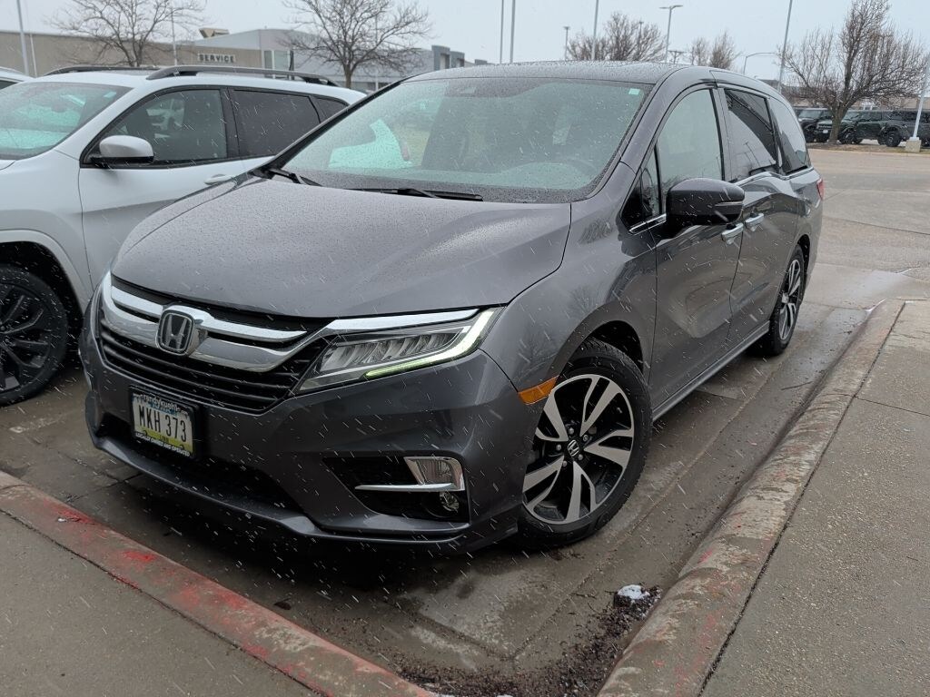 Used 2018 Honda Odyssey Elite Minivan/Van