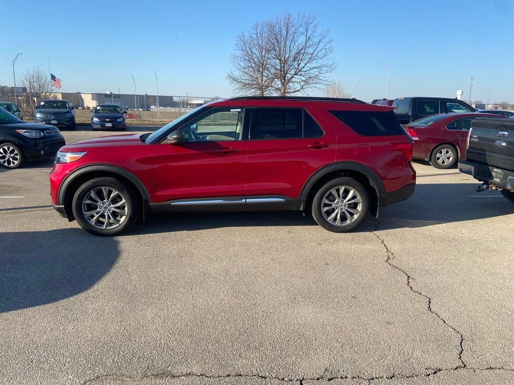 Used 2021 Ford Explorer XLT SUV