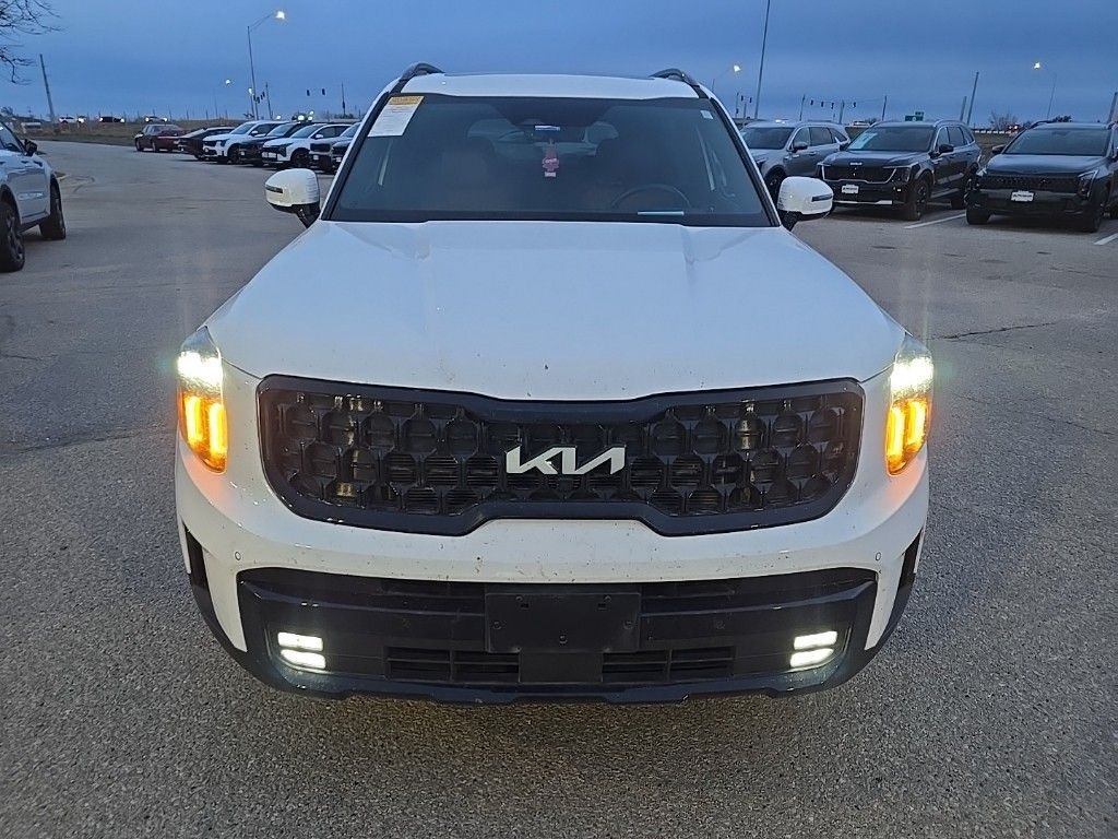 2024 Kia Telluride X-Line photo 2