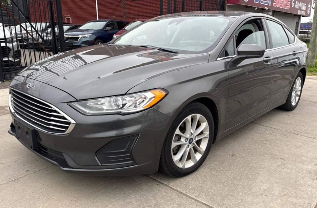 Used 2020 Ford Fusion Hybrid SE Sedan