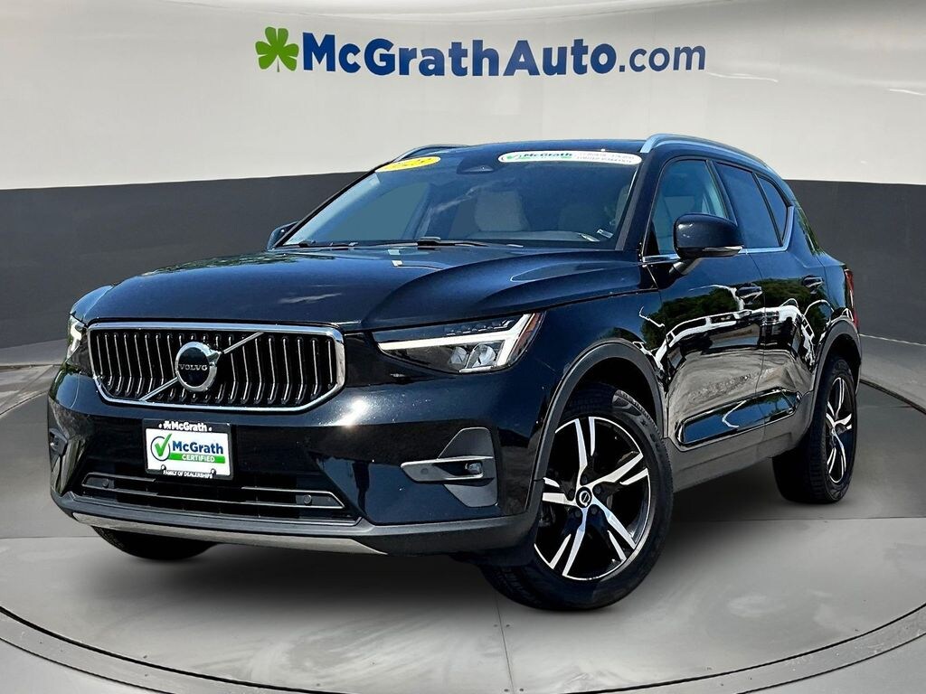 Used 2023 Volvo XC40 B5 Plus Bright Theme SUV