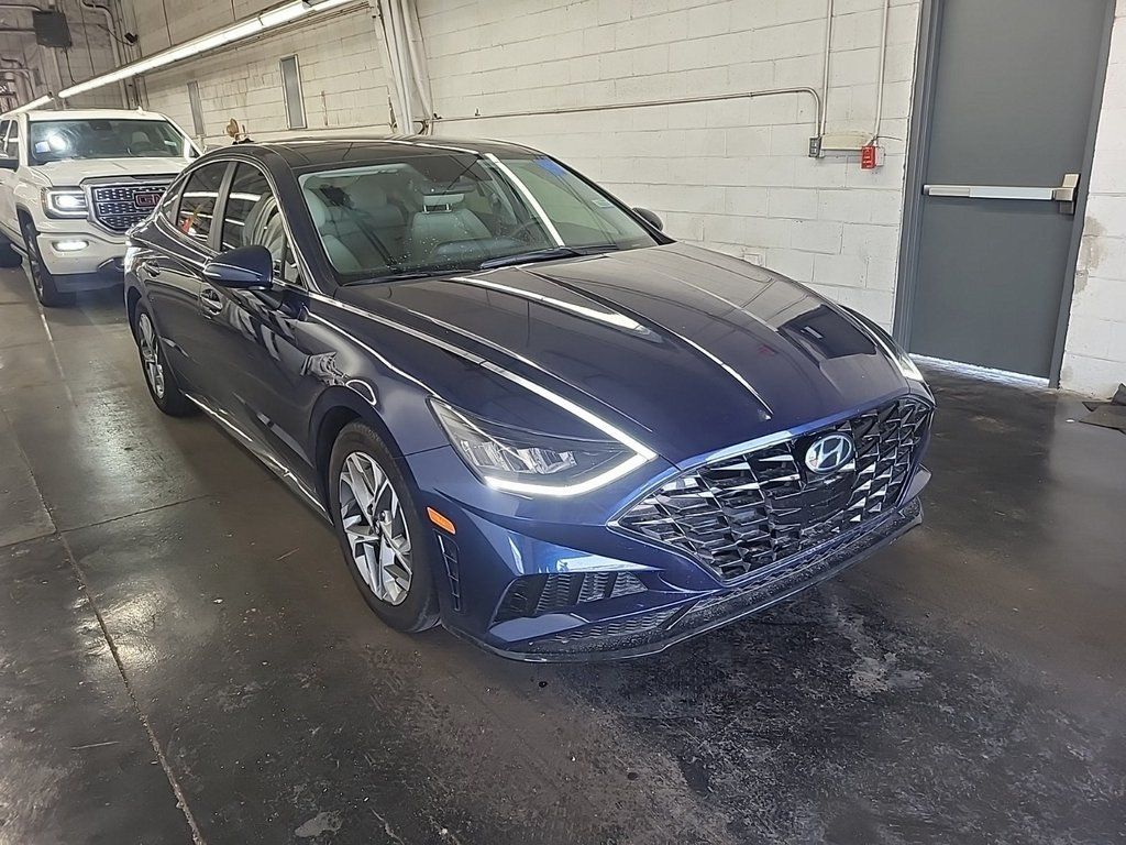 Used 2020 Hyundai Sonata SEL with VIN 5NPEF4JA2LH002424 for sale in Hiawatha, IA
