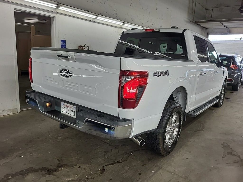 2024 Ford F-150 XLT photo 2
