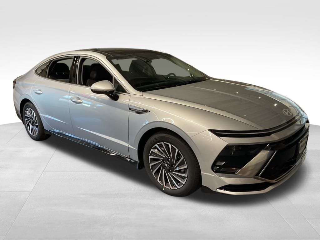 2026 Hyundai Sonata Hybrid Sedan 