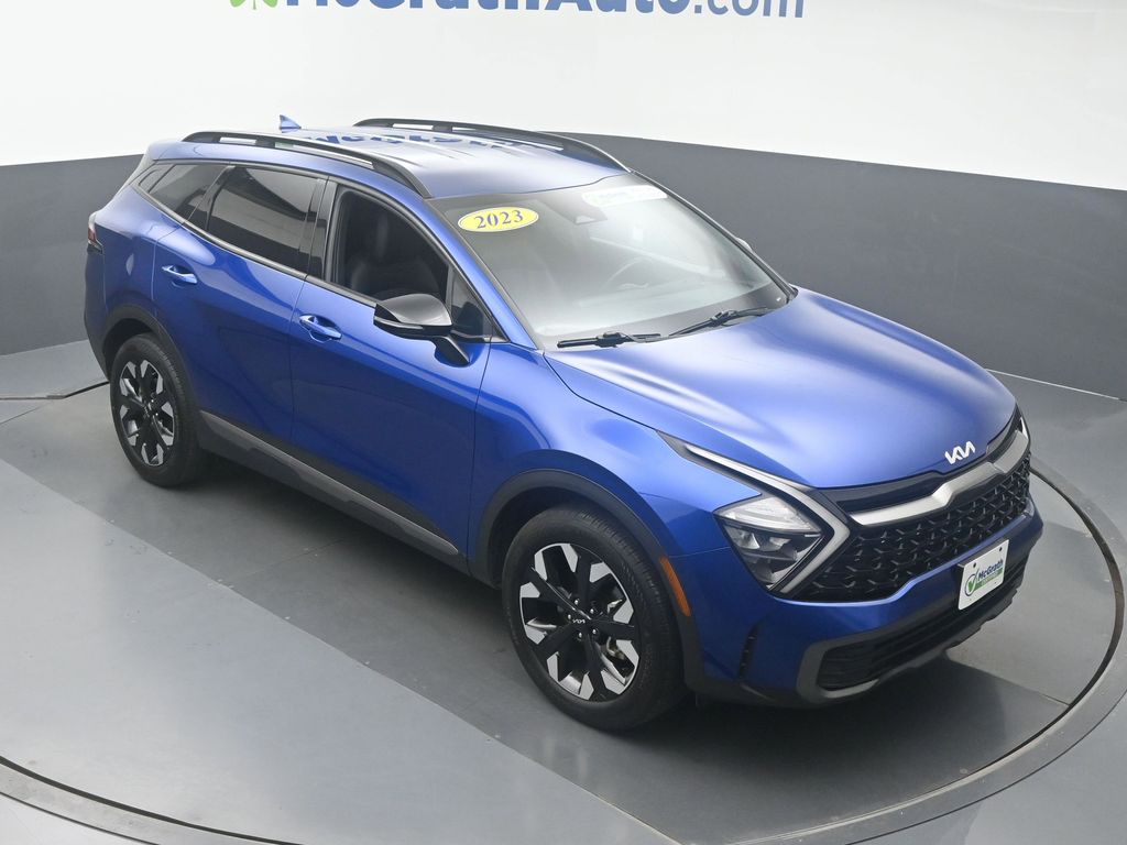 Used 2023 Kia Sportage X-Line with VIN 5XYK6CAF2PG077954 for sale in Hiawatha, IA