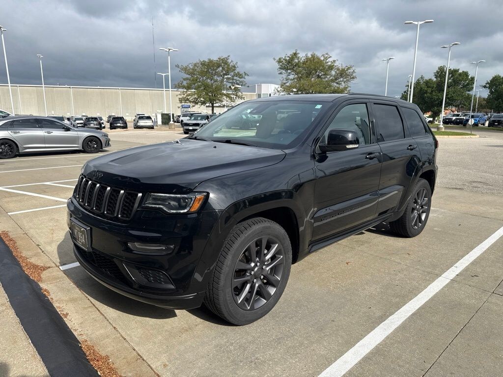 Used 2018 Jeep Grand Cherokee Overland SUV