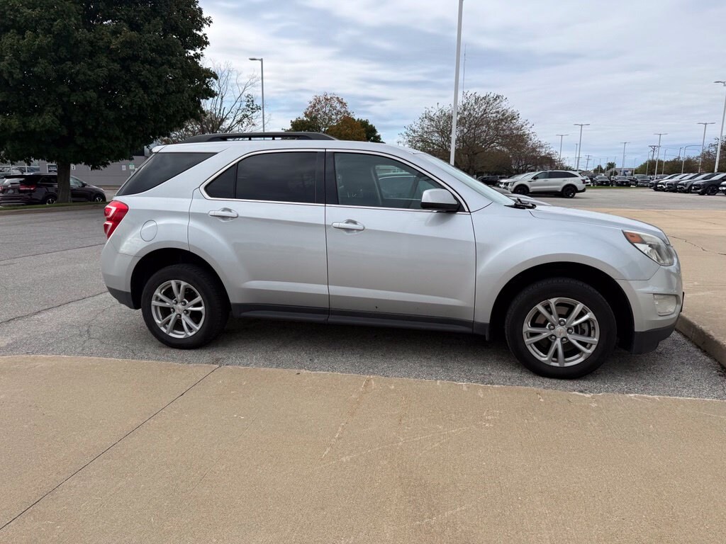 Used 2017 Chevrolet Equinox LT SUV